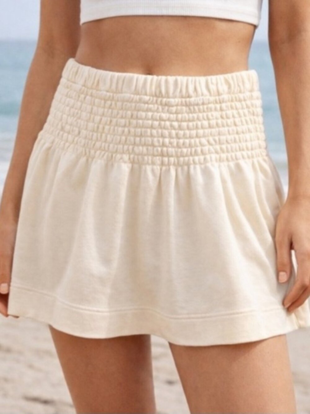 Aerie Feeling Femme Mini Skirt Women’s XS Butter Yellow Smocked Waist NWOT Sprin